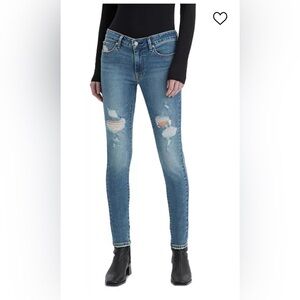 Levi’s‎ 711 jeans size 24 Women’s 711 Skinny distressed mid rise blue jeans 💙
